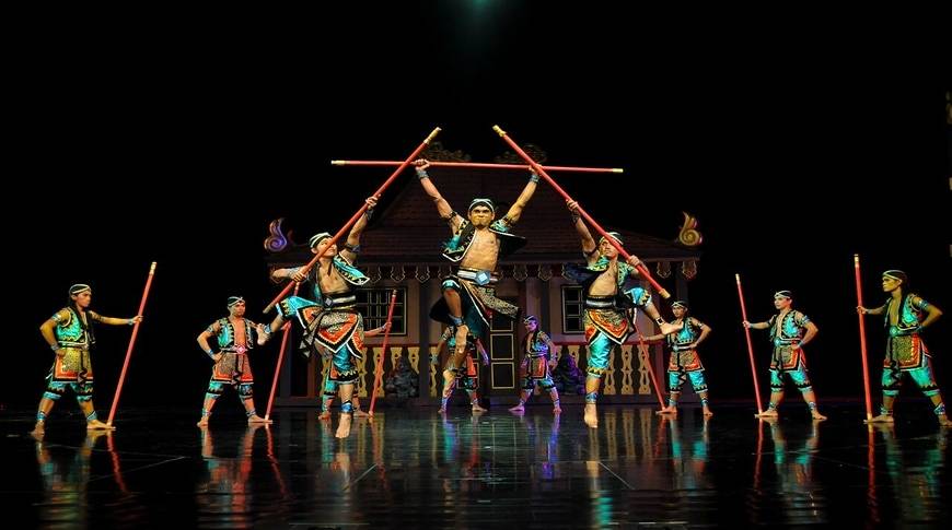 Devdan Show BALI 2 1 1