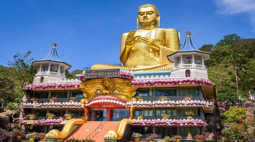 Golden Temple Dambulla Kesari Tours